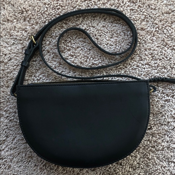Madewell Handbags - Madewell half moon purse
